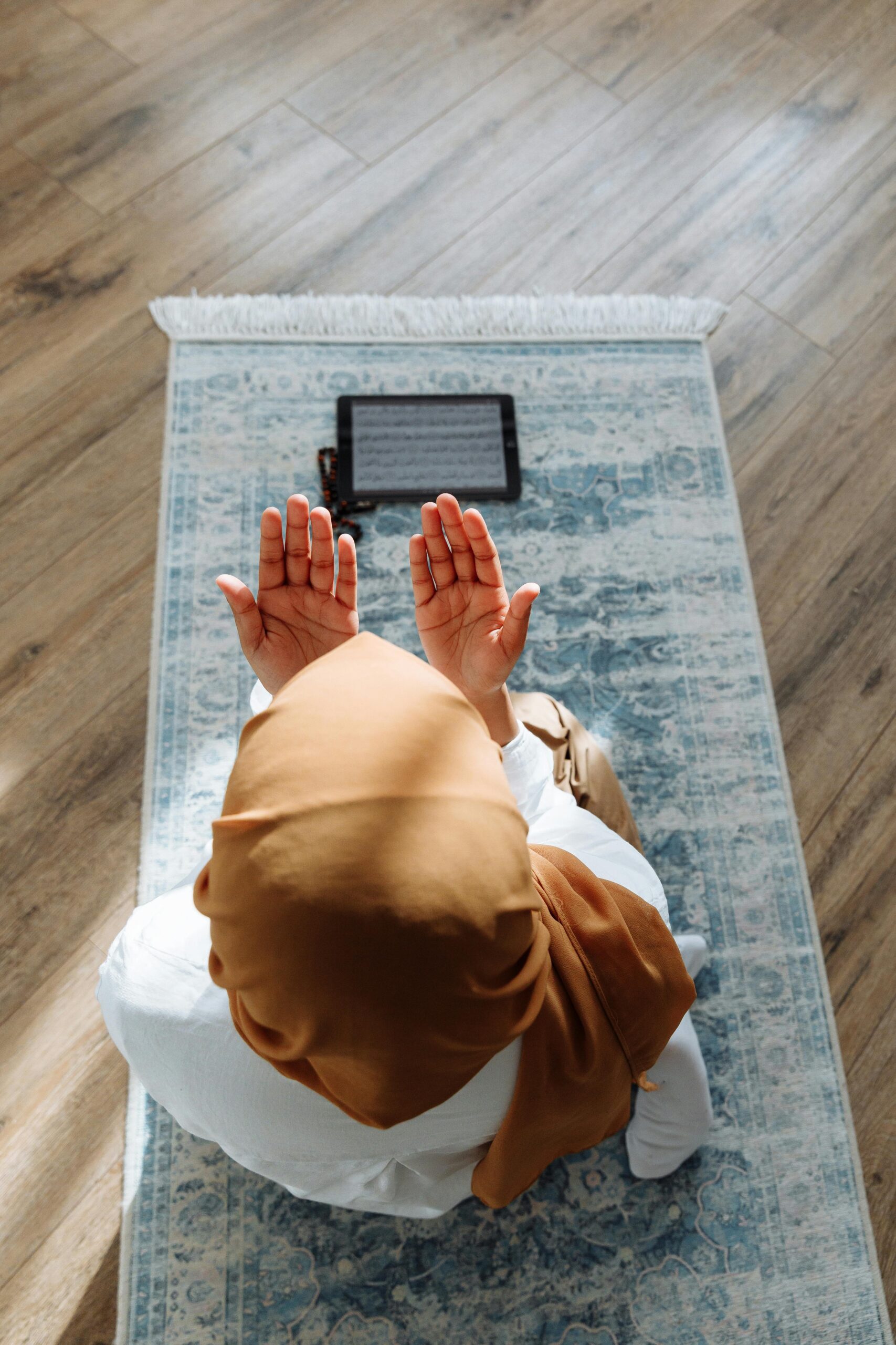 The Significance of Prayer in Islam (Salah) : A Pillar of Islam